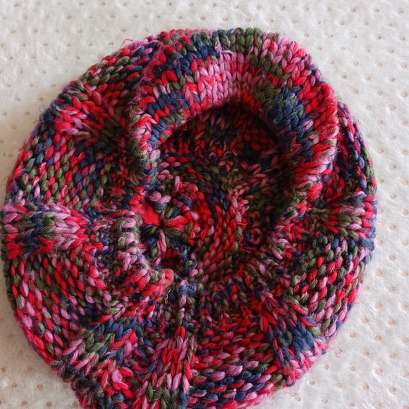 Beautiful 90's vintage multicolored Slouchy beanie hat cap - Picture 9 of 13